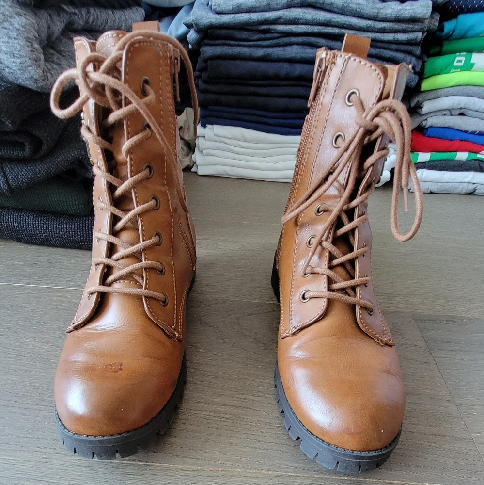 Faux leather bootie size 9.5